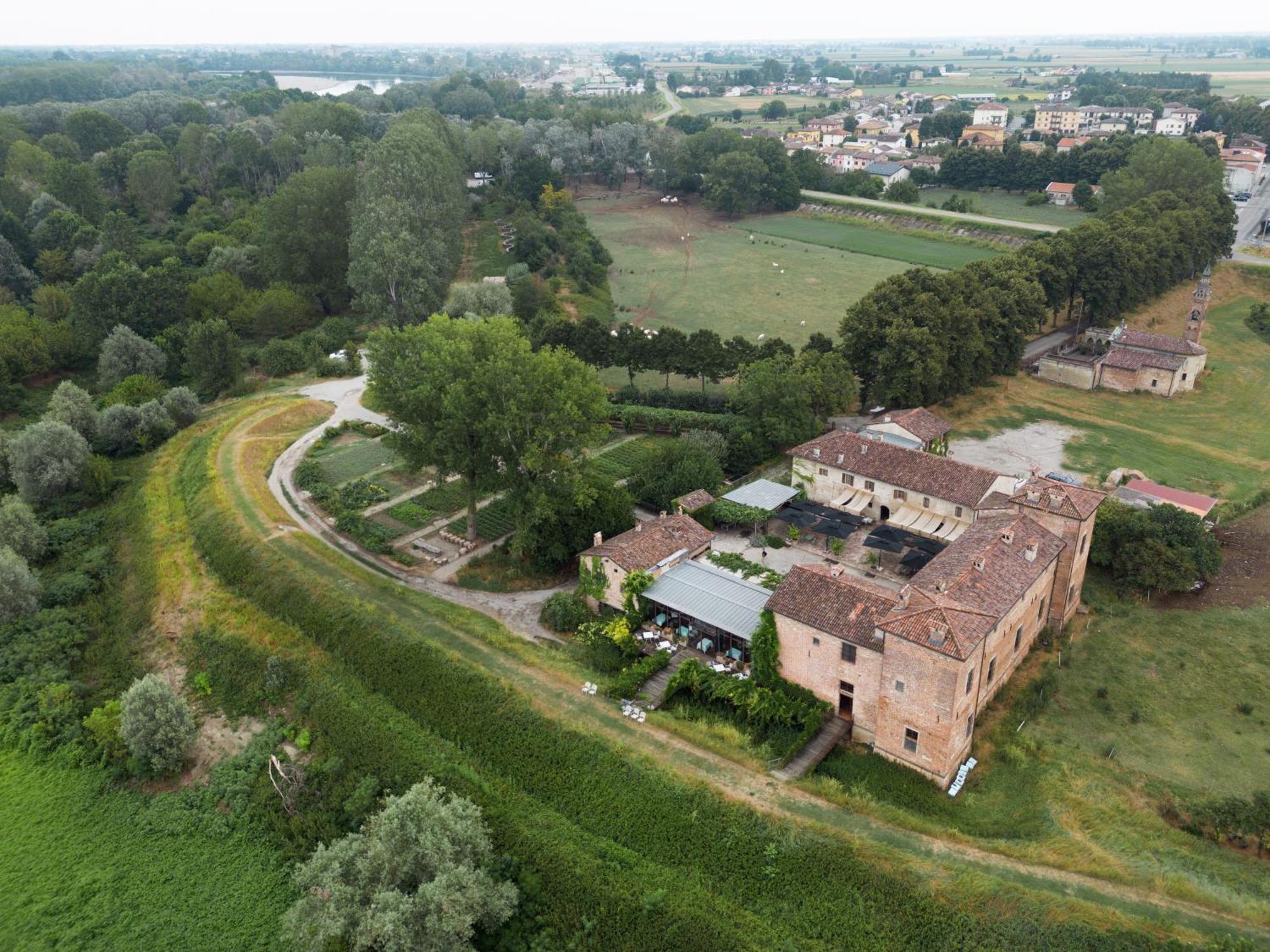 Antica Corte Pallavicina Relais Polesine Parmense Екстериор снимка