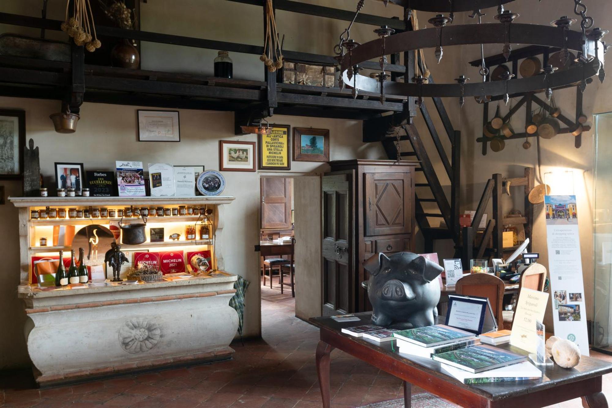 Antica Corte Pallavicina Relais Polesine Parmense Екстериор снимка