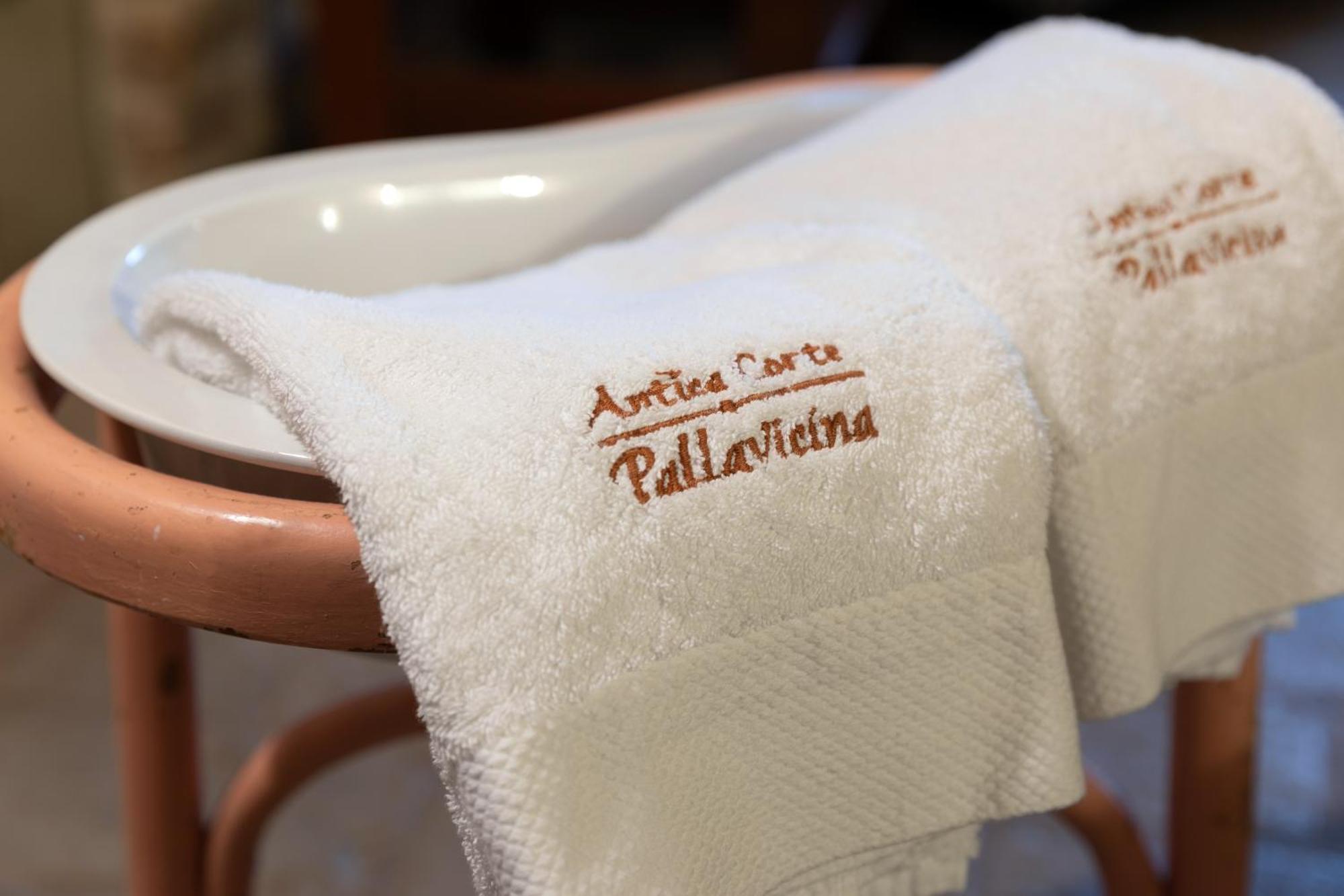 Antica Corte Pallavicina Relais Polesine Parmense Екстериор снимка
