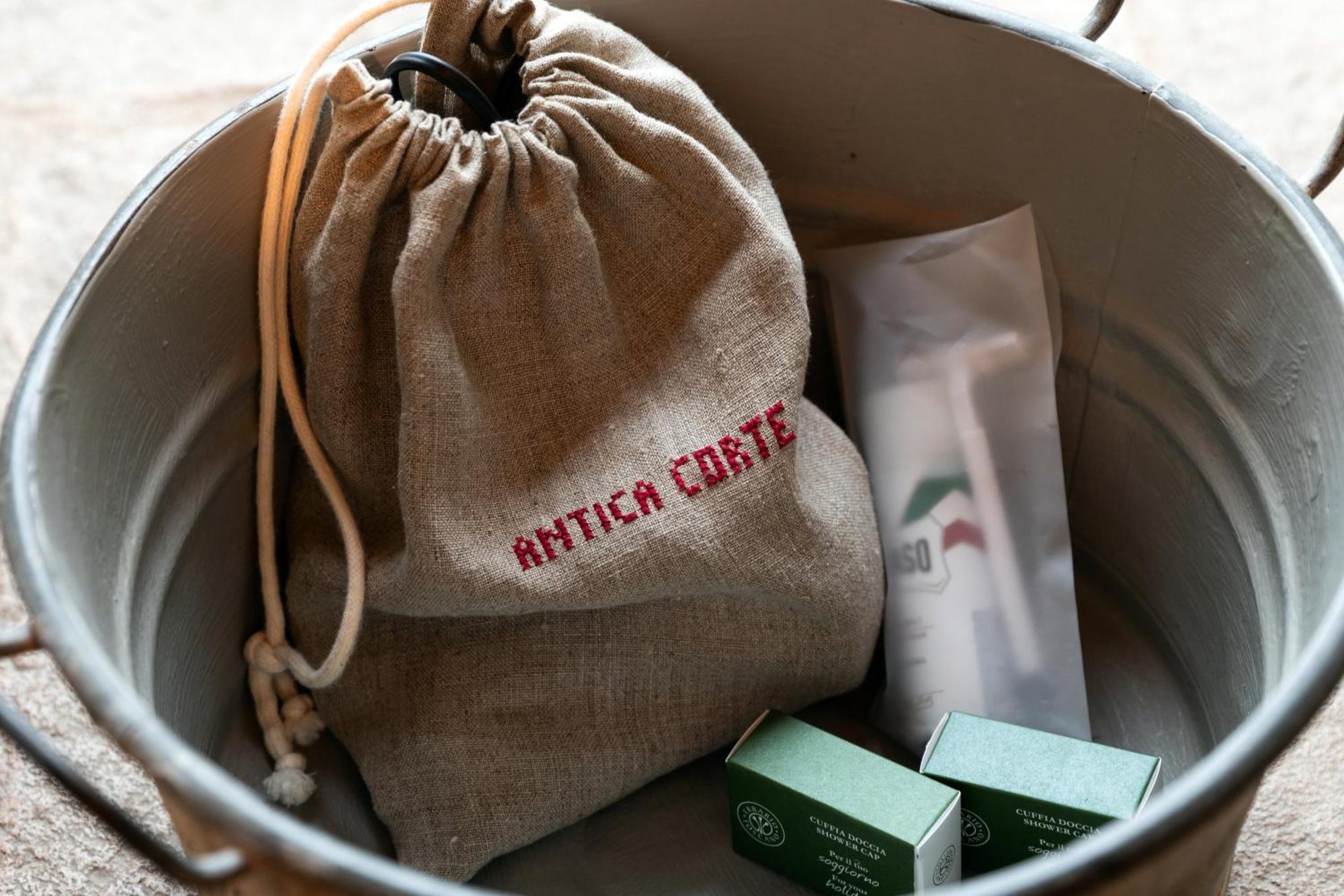 Antica Corte Pallavicina Relais Polesine Parmense Екстериор снимка